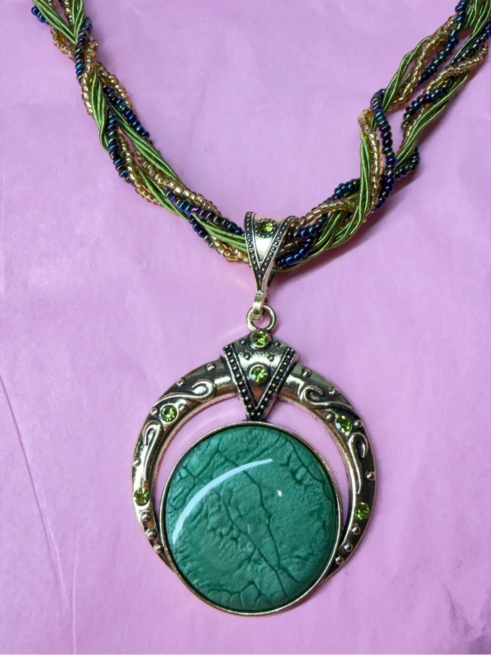 Bohemian Green Stone Pendant Necklace - Women's Jewelry
